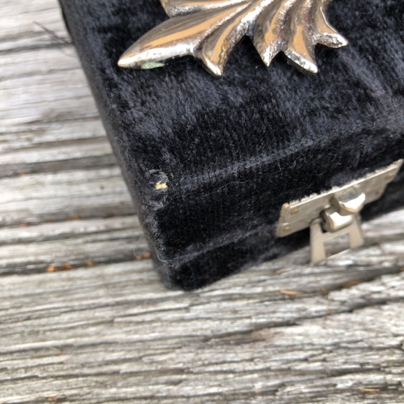 Candle Snuffer in black velvet box - Picture 10 of 13